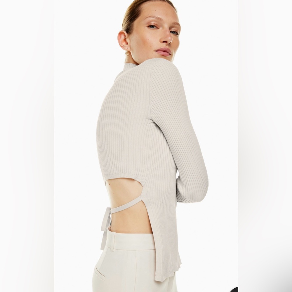 ARITZIA Babaton Scuplt Knit‎ Tie Back Mock Turtleneck- Size 2XS